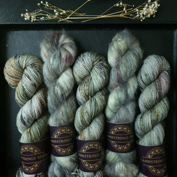 Feather Yarn – Habby And Lace
