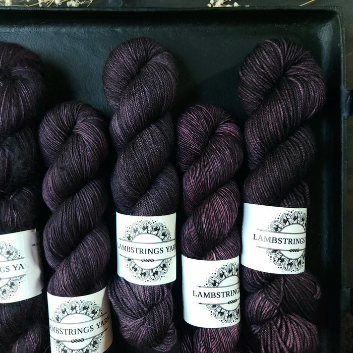 Feather Yarn – Habby And Lace